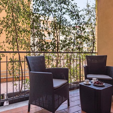 Ferrini Home - Suites Catánia Buitenkant foto