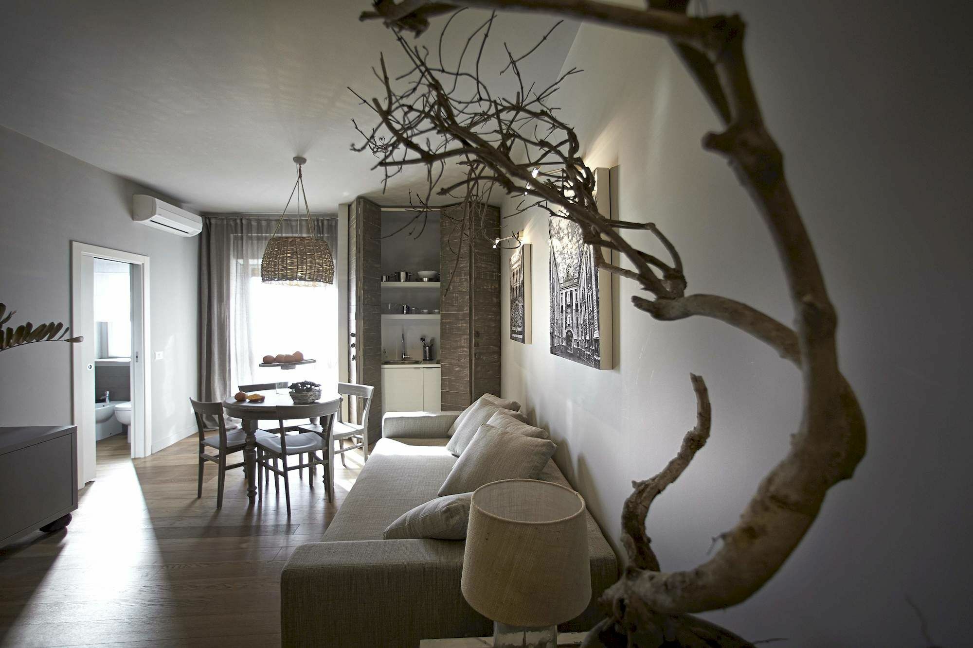 Ferrini Home - Suites Catánia Buitenkant foto