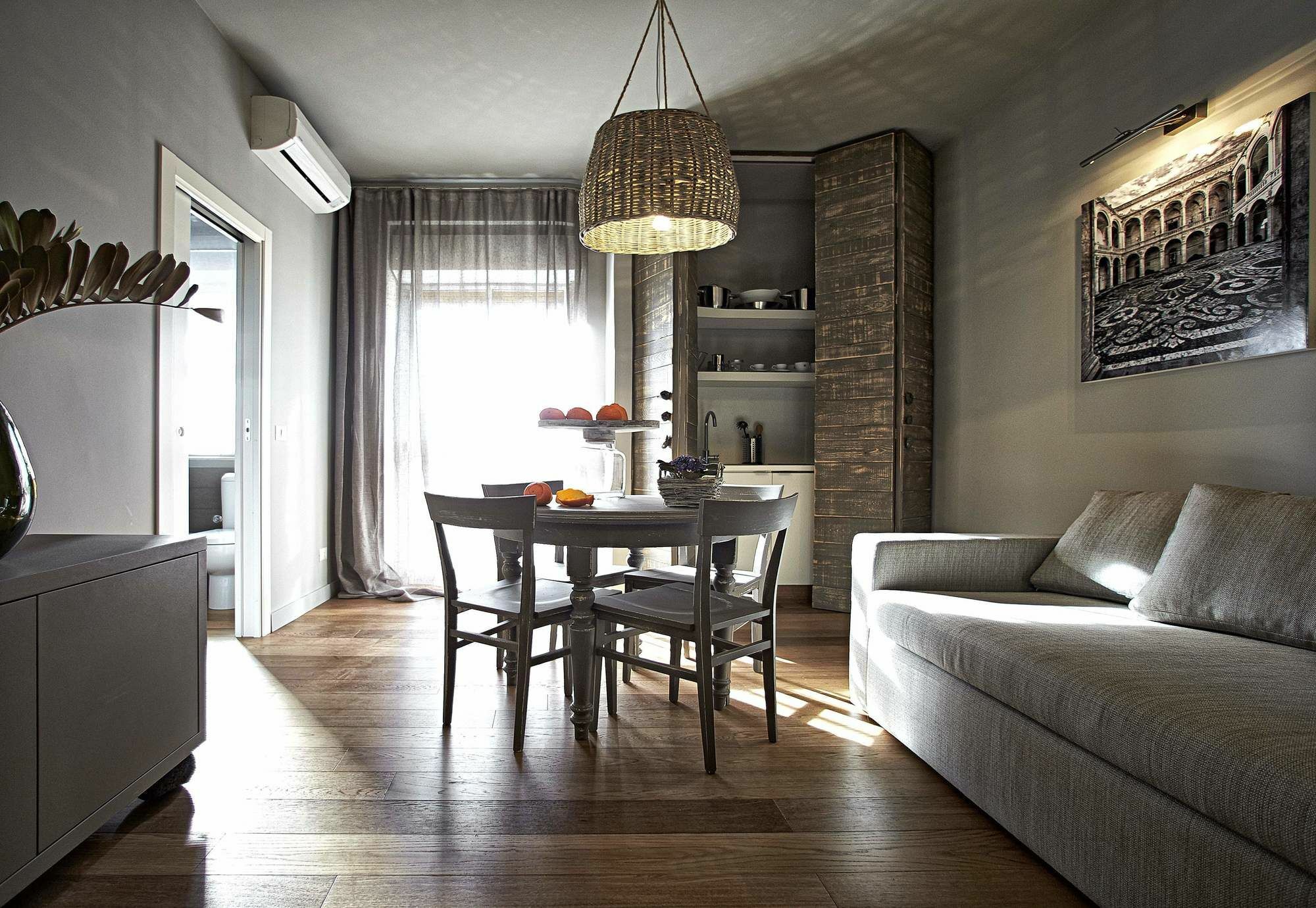 Ferrini Home - Suites Catánia Buitenkant foto