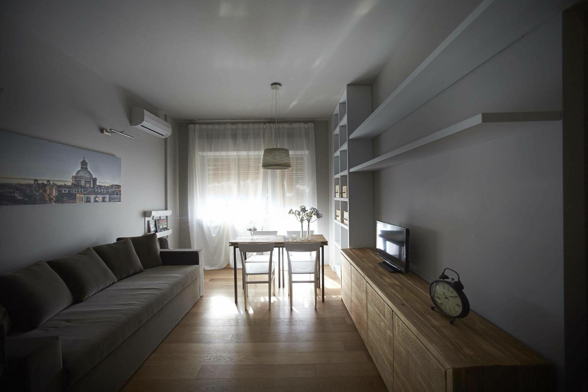 Ferrini Home - Suites Catánia Buitenkant foto